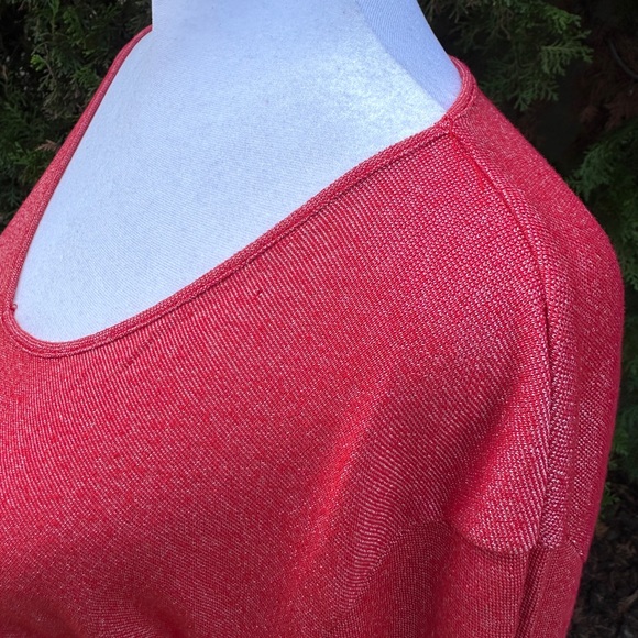 GAP Women's Vibrant Shimmer Cranberry Long Sleeve Holiday Top XL - Picture 5 of 7